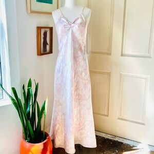 Halston III Vintage Union Made Nighty.